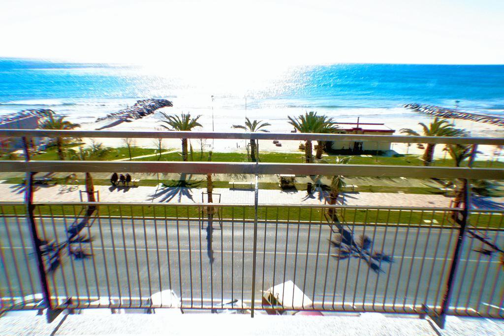 Marina dʼAndora Appartamento Frontemare المظهر الخارجي الصورة