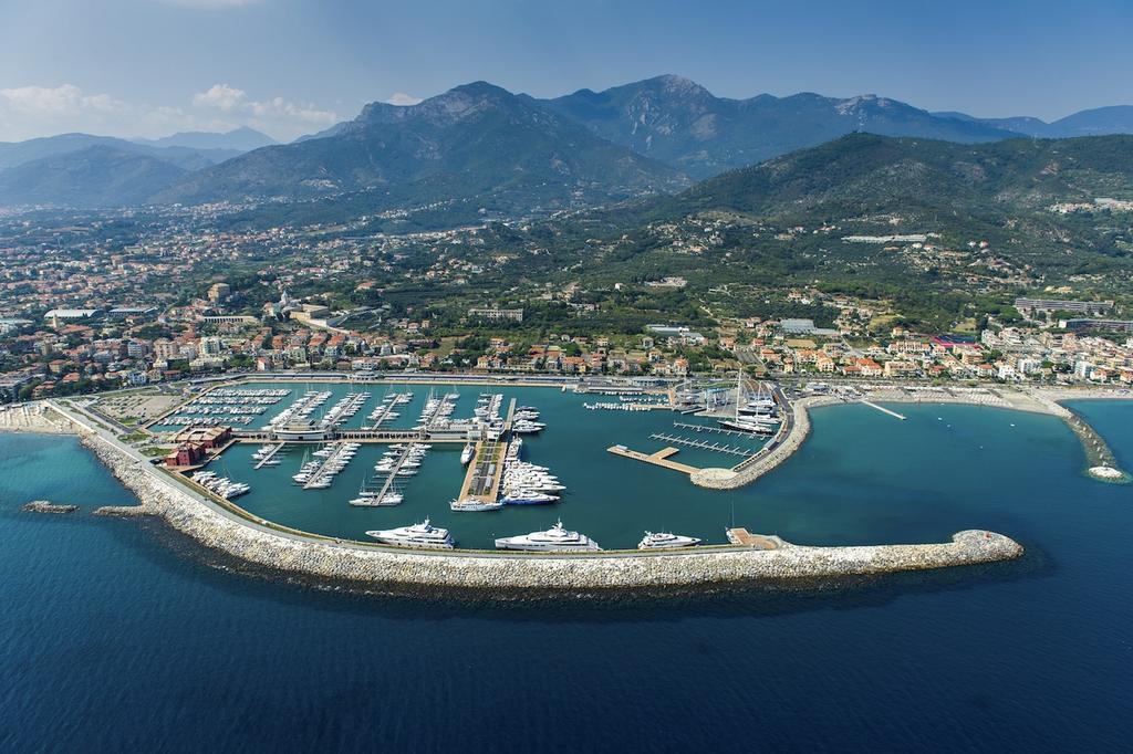 Marina dʼAndora Appartamento Frontemare المظهر الخارجي الصورة