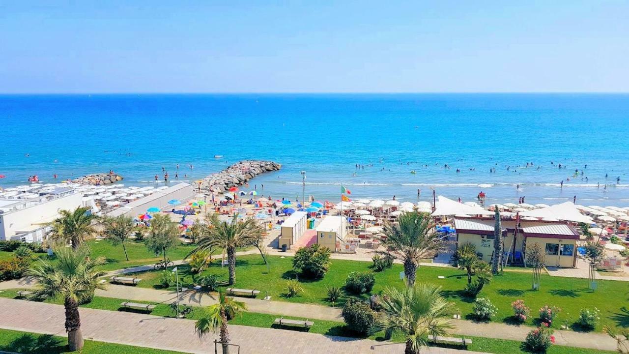 Marina dʼAndora Appartamento Frontemare المظهر الخارجي الصورة
